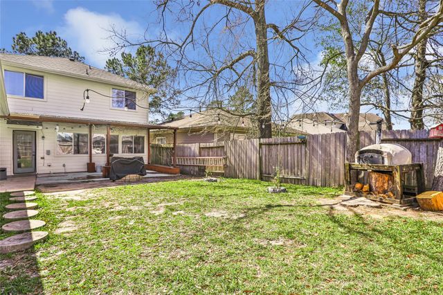415 Laurel Pine Drive, Houston, TX 77339