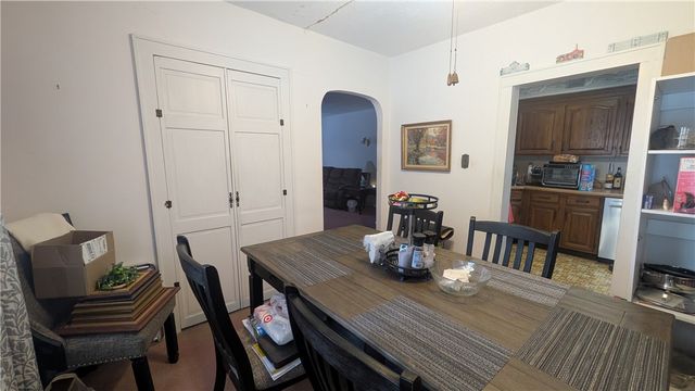 324 Sunset Drive, Center Twp, PA 16001