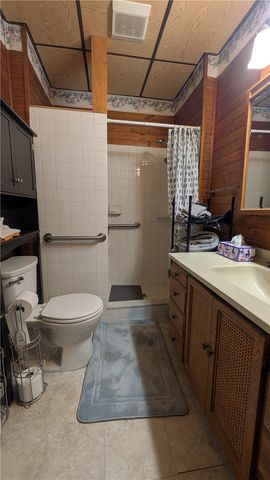 324 Sunset Drive, Center Twp, PA 16001