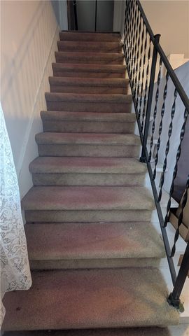 324 Sunset Drive, Center Twp, PA 16001