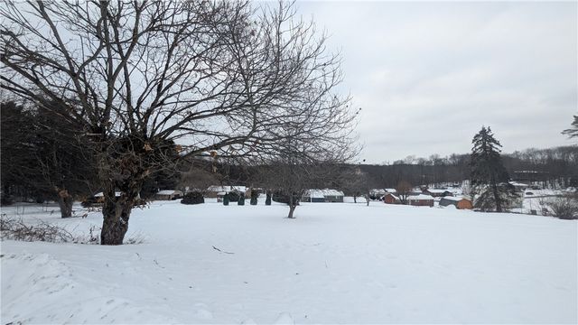 324 Sunset Drive, Center Twp, PA 16001