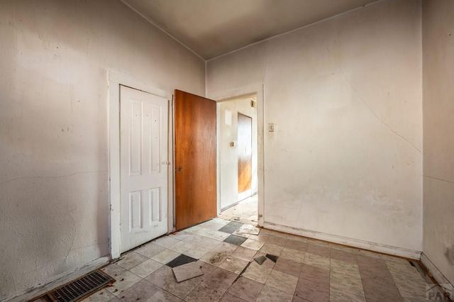 1008 Elm St, Pueblo, CO 81004