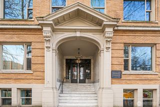 7 Harrison Street #39, Seattle, WA 98109