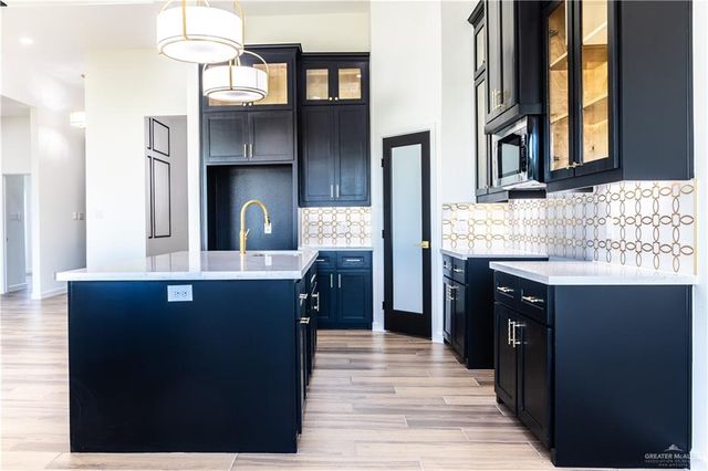 1100 Lorelai Drive, San Juan, TX 78589