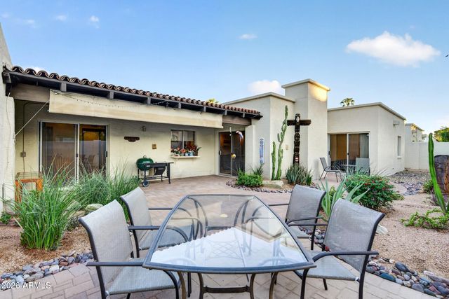 7040 N 11TH Avenue, Phoenix, AZ 85021