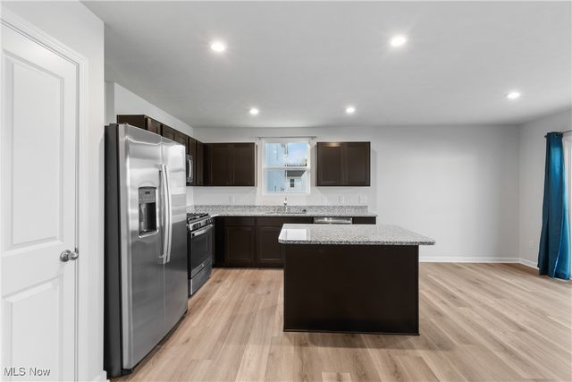 1783 Heron Creek Street NW, Massillon, OH 44647