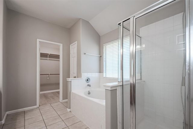 2118 Long Trail Path Court, Spring, TX 77373