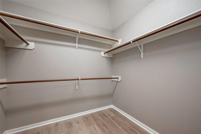 2118 Long Trail Path Court, Spring, TX 77373