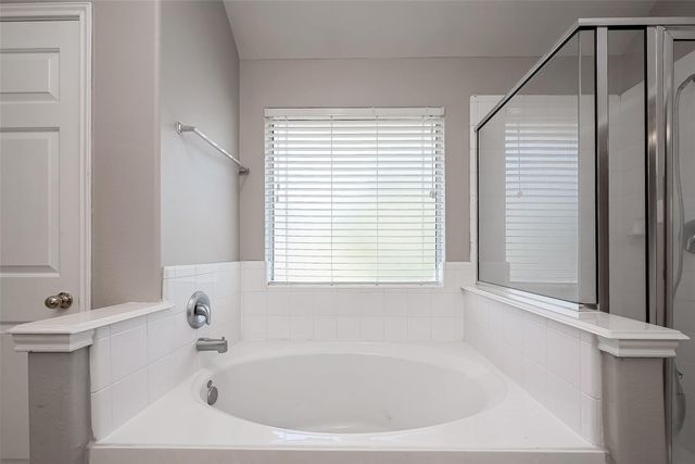 2118 Long Trail Path Court, Spring, TX 77373