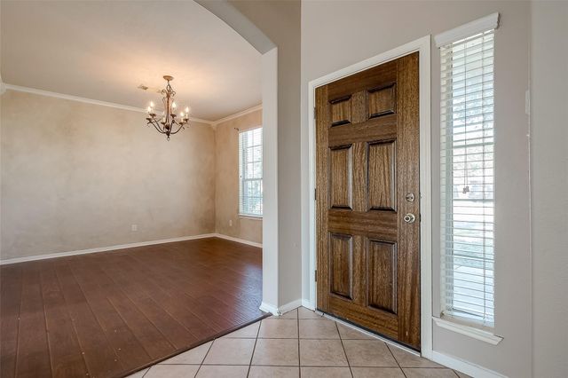 2118 Long Trail Path Court, Spring, TX 77373