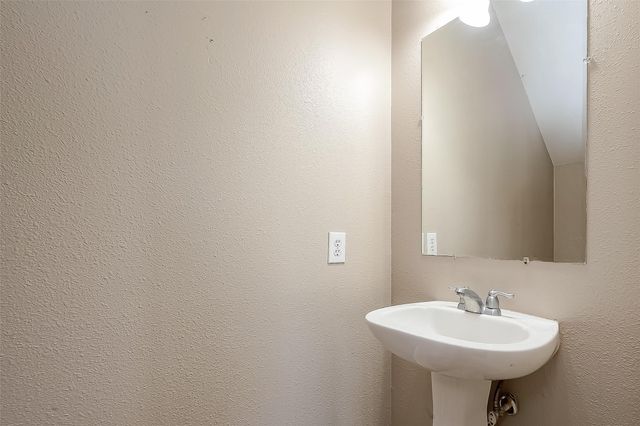 2118 Long Trail Path Court, Spring, TX 77373
