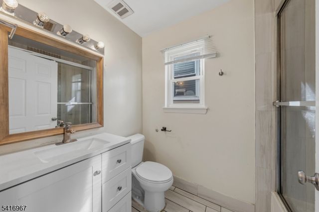 519 Maple Ave, Elizabeth City, NJ 07202