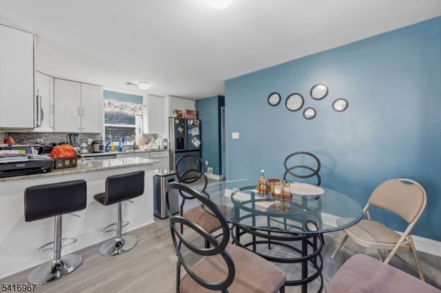 519 Maple Ave, Elizabeth City, NJ 07202