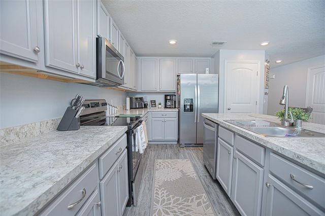 214 LINDA LANE, Auburndale, FL 33823