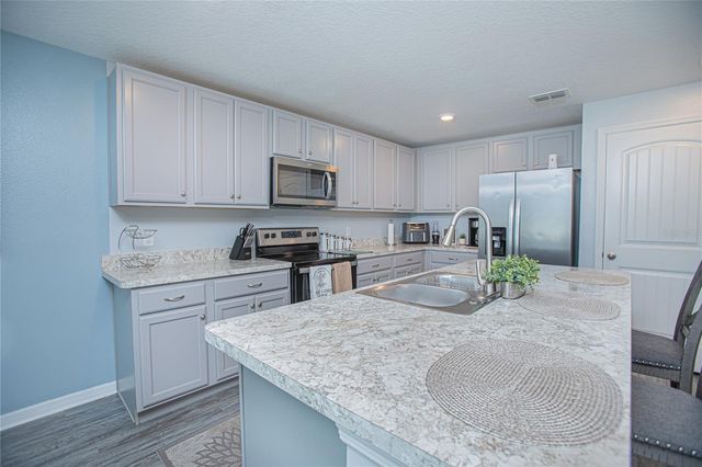 214 LINDA LANE, Auburndale, FL 33823