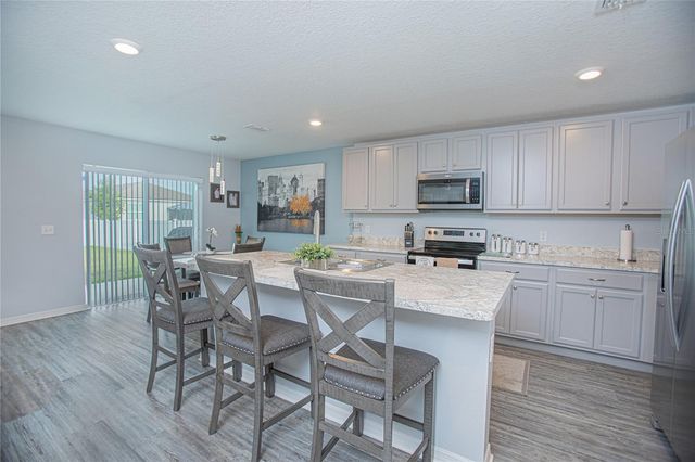 214 LINDA LANE, Auburndale, FL 33823