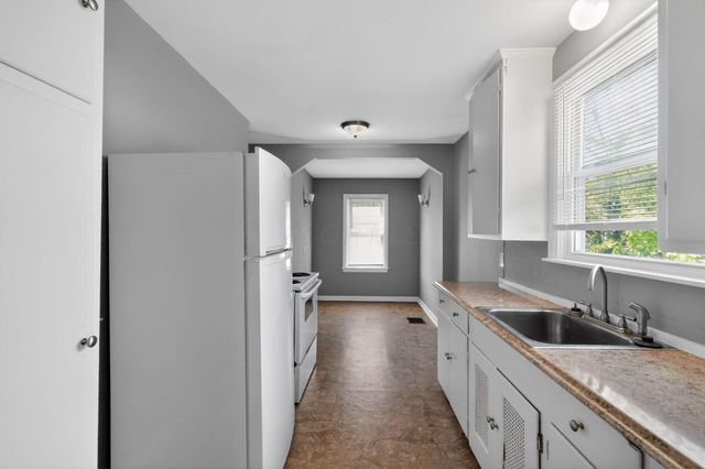 669 S Hampton Road, Columbus, OH 43213