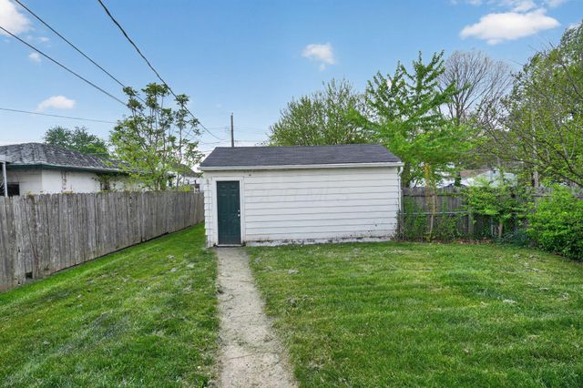 669 S Hampton Road, Columbus, OH 43213