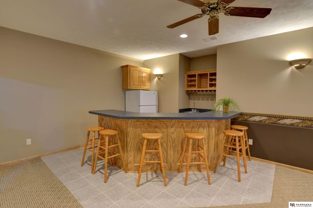 1250 Glenwood Court, Fremont, NE 68025