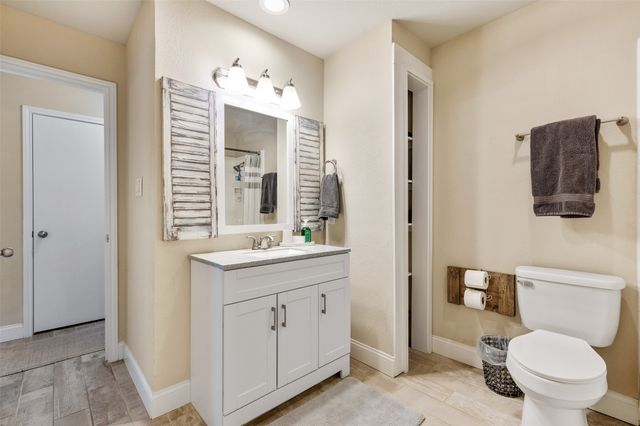 2918 Clover Lane, Euless, TX 76039