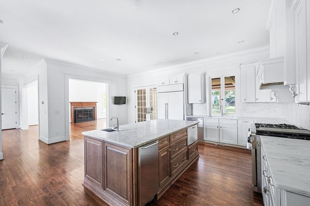 4501 Harpeth Hills Dr, Nashville, TN 37215