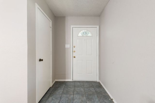 6608 Parkview Lane, North Richland Hills, TX 76182
