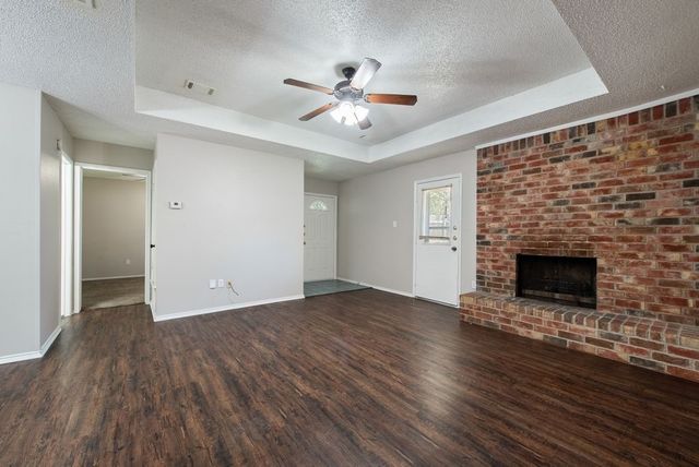 6608 Parkview Lane, North Richland Hills, TX 76182