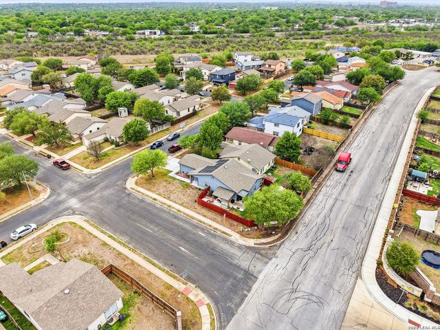 7402 Branching Peak, San Antonio, TX 78244