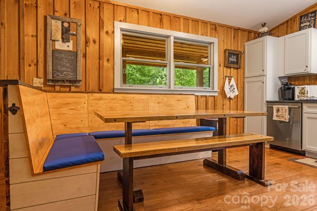 3245 Puncheon Fork Road, Mars Hill, NC 28754