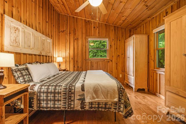 3245 Puncheon Fork Road, Mars Hill, NC 28754