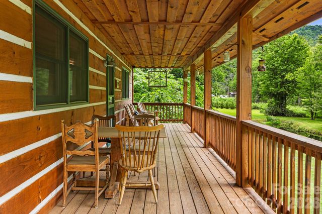 3245 Puncheon Fork Road, Mars Hill, NC 28754