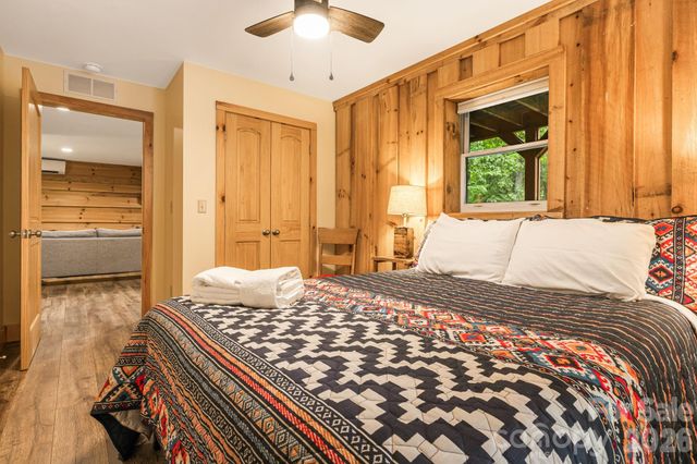 3245 Puncheon Fork Road, Mars Hill, NC 28754