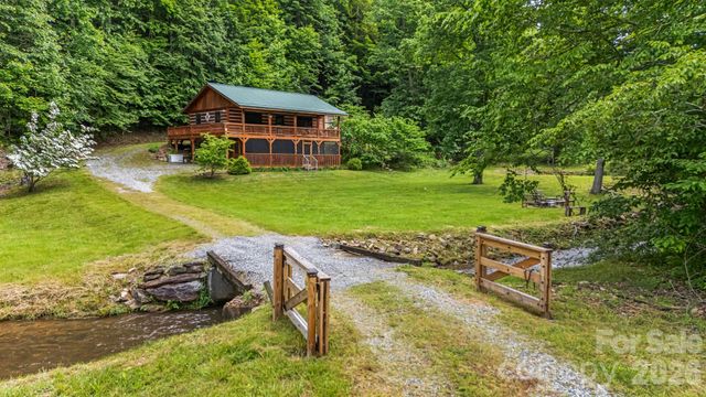 3245 Puncheon Fork Road, Mars Hill, NC 28754