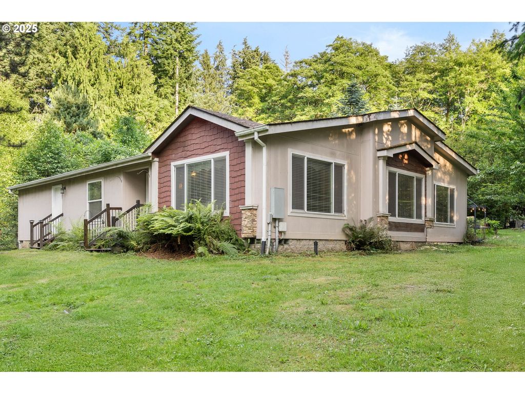 52120 E CHERRYVILLE Dr, Sandy, OR 97055