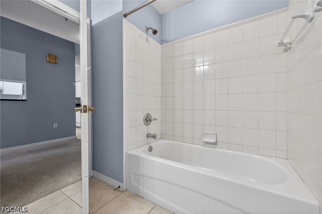 950 Hancock Creek South BLVD 425, Cape Coral, FL 33909