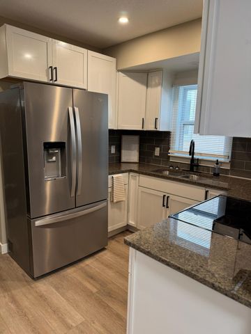 3557 Dupont Avenue N, Minneapolis, MN 55412