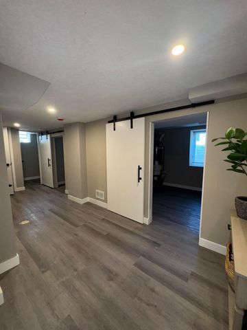 3557 Dupont Avenue N, Minneapolis, MN 55412