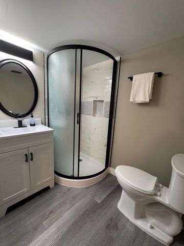 3557 Dupont Avenue N, Minneapolis, MN 55412