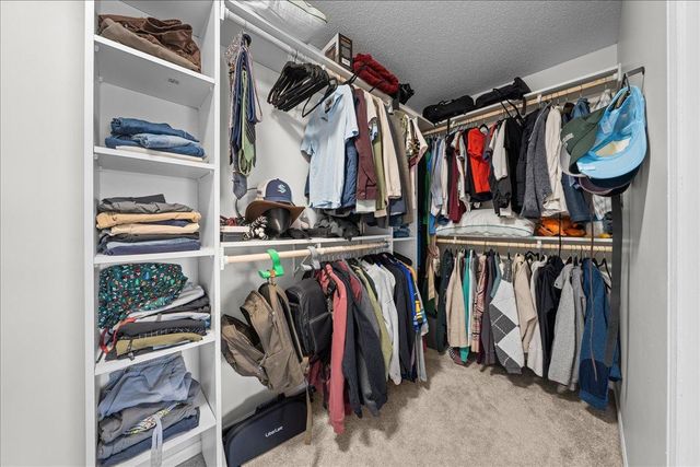 1579 County Road D E K, Maplewood, MN 55109