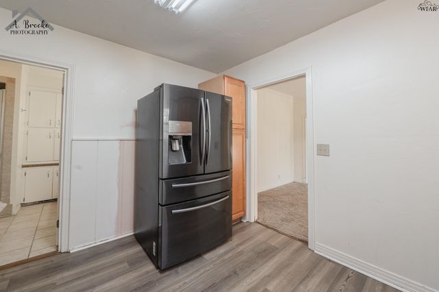 3211 PECKHAM STREET, Wichita Falls, TX 76308