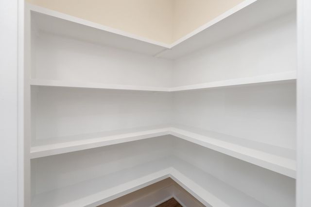 17115 W Kashmir St, Goddard, KS 67052