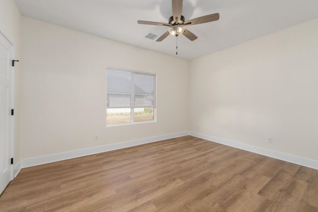 17115 W Kashmir St, Goddard, KS 67052