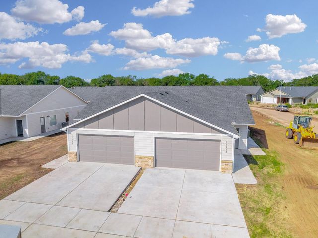 17115 W Kashmir St, Goddard, KS 67052