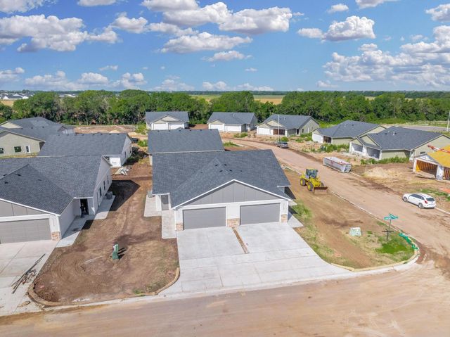 17115 W Kashmir St, Goddard, KS 67052