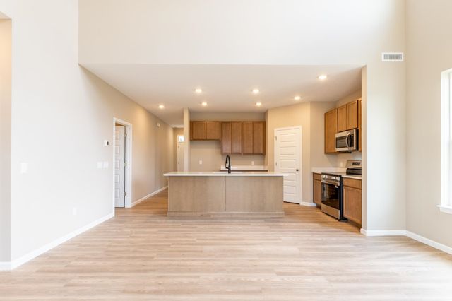 11697 Whistling Trail, Fort Wayne, IN 46818