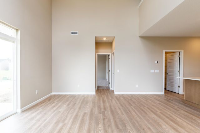 11697 Whistling Trail, Fort Wayne, IN 46818