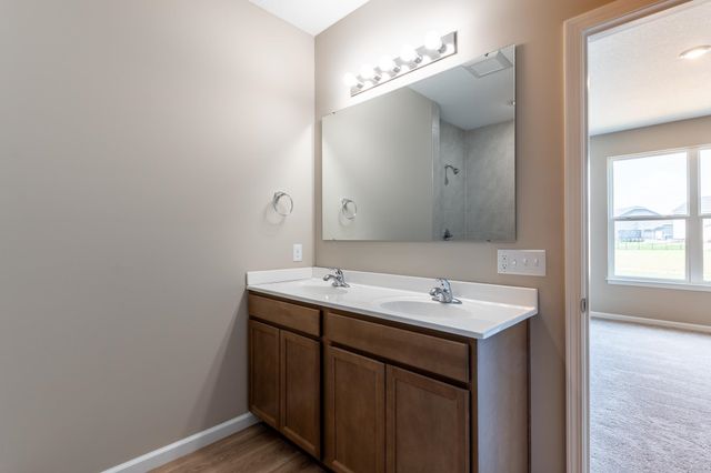 11697 Whistling Trail, Fort Wayne, IN 46818