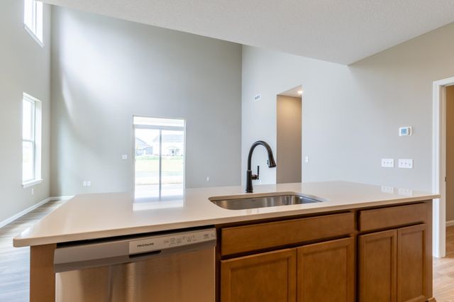 11697 Whistling Trail, Fort Wayne, IN 46818