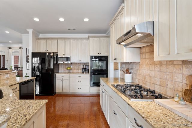 9657 Ottershaw Court, Pike Road, AL 36064