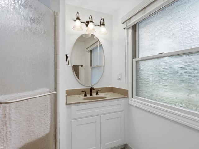 8177 Fawn Valley Drive, Clarkston, MI 48348